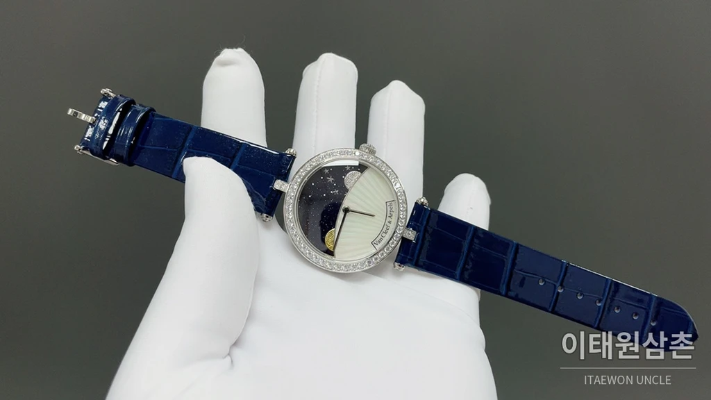 반클리프아펠 아펠 포에틱 컴플리케이션 다이아몬드 기계식 워치 38mm