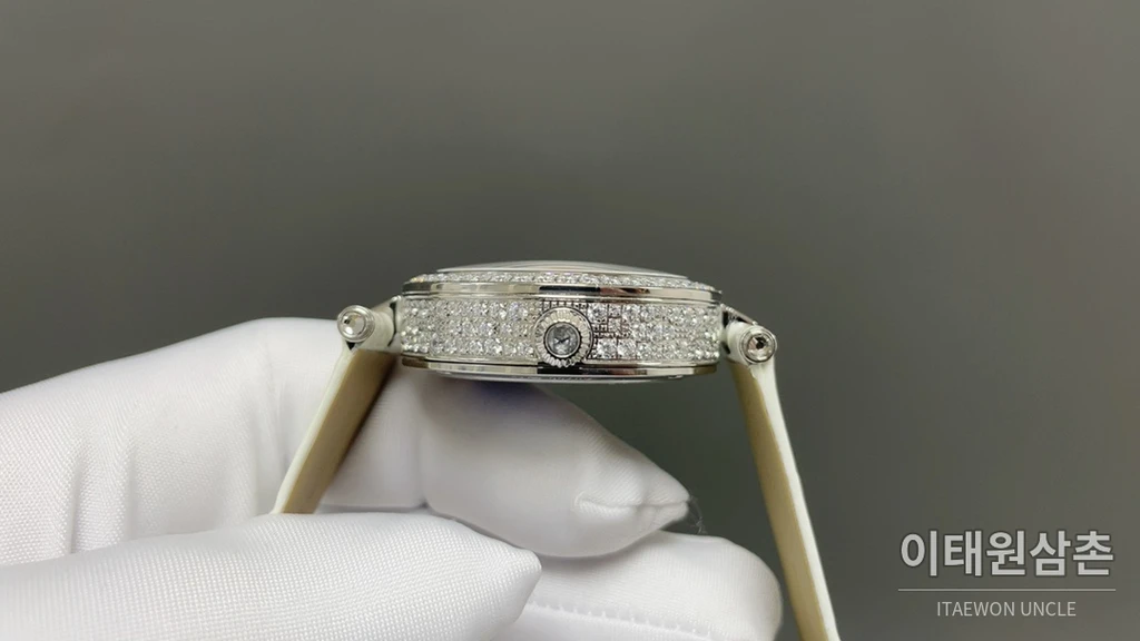 반클리프아펠 아펠 포에틱 컴플리케이션 여성 기계식 워치 38mm 블루 다이얼 화이트 러버 스트랩