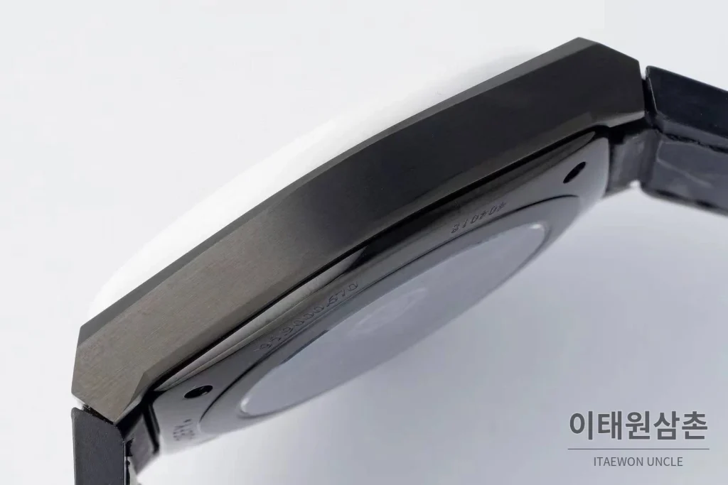 제니스 디파이 스켈레톤 스틸 스타다이얼 오토매틱 41mm 화이트 나일론 스트랩 화이트 베젤