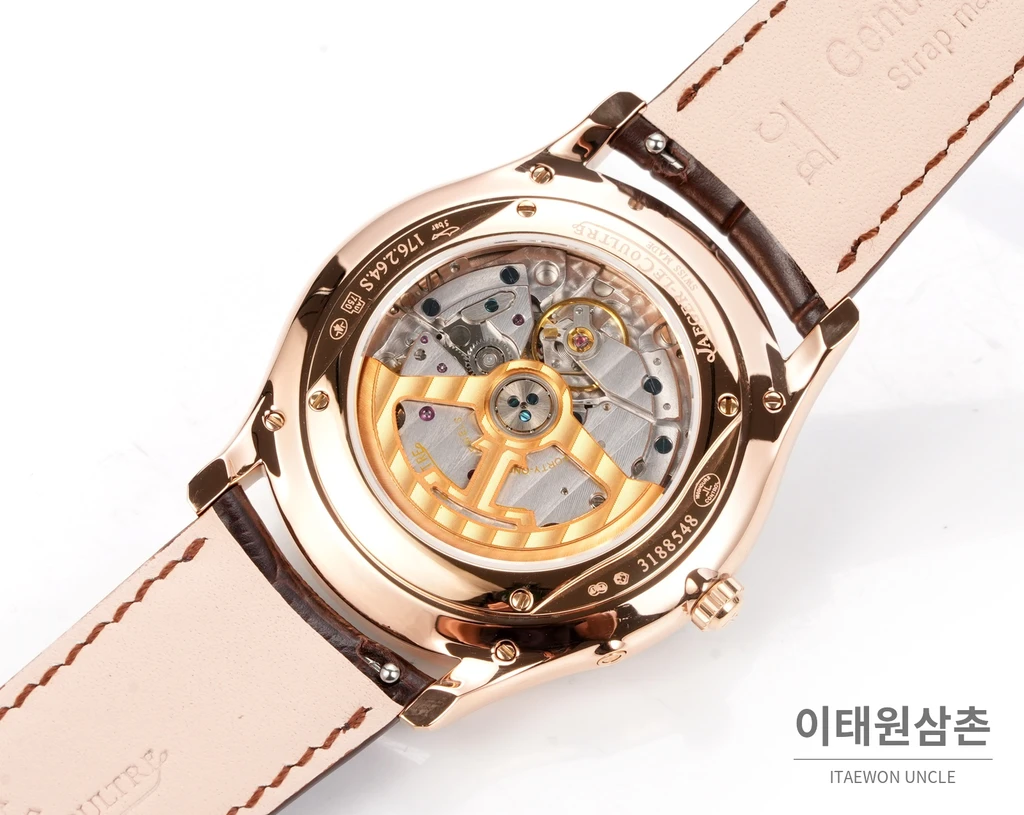 제니스 마스터 울트라 싱 오토매틱 39mm 화이트 다이얼 브라운 가죽 스트랩