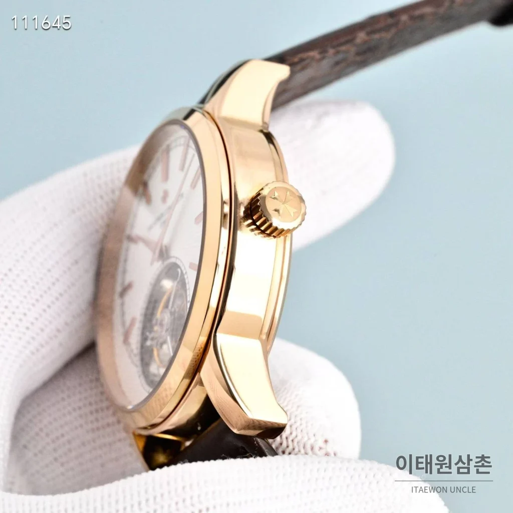 제니스 트레저리 투르비용 수동형 42mm
