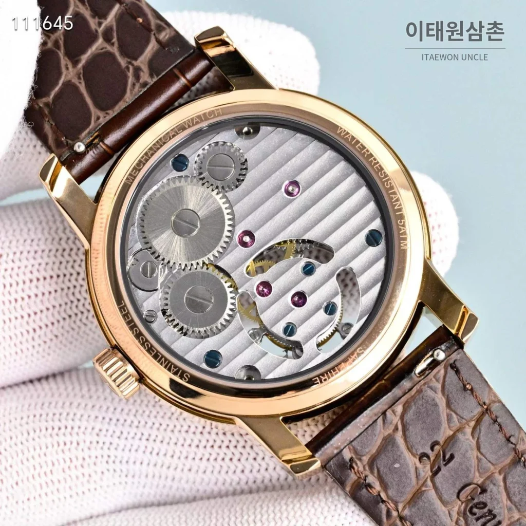 제니스 트레저리 투르비용 수동형 42mm